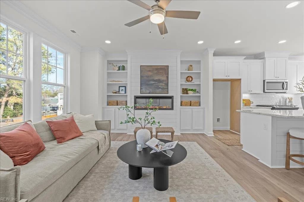 2201 Cypress AVE #A, VIRGINIABEACH VA 23451 - Photo 2