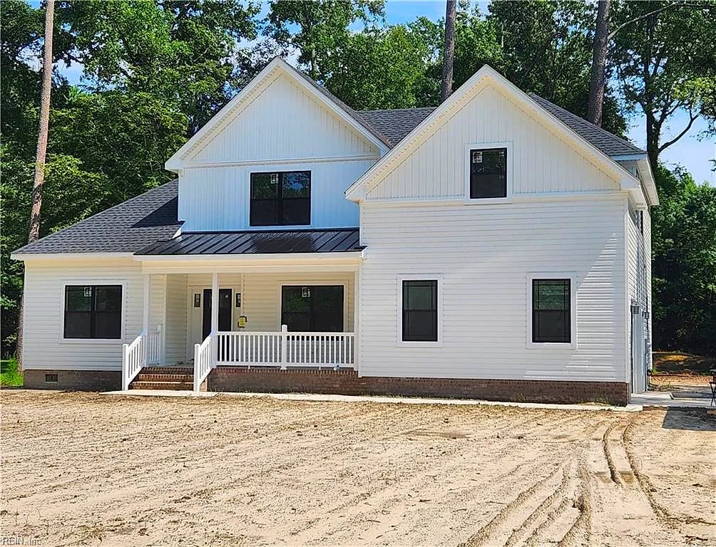 2430 Ballahack RD, CHESAPEAKE VA 23322