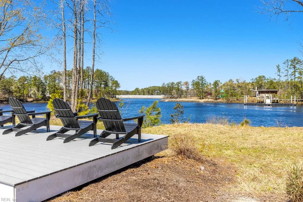 907 Adventure WAY, CHESAPEAKE VA 23323 - Photo 2