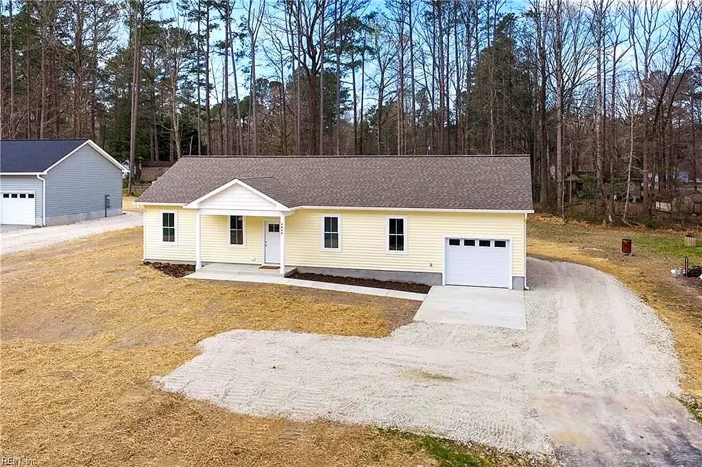 8986 Marlfield DR, Gloucester — 3 bed Residential, 1,338 sqft