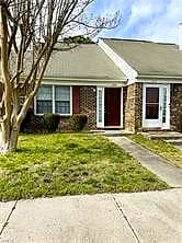 109 Cypress XING, YORKTOWN VA 23692 - Main photo