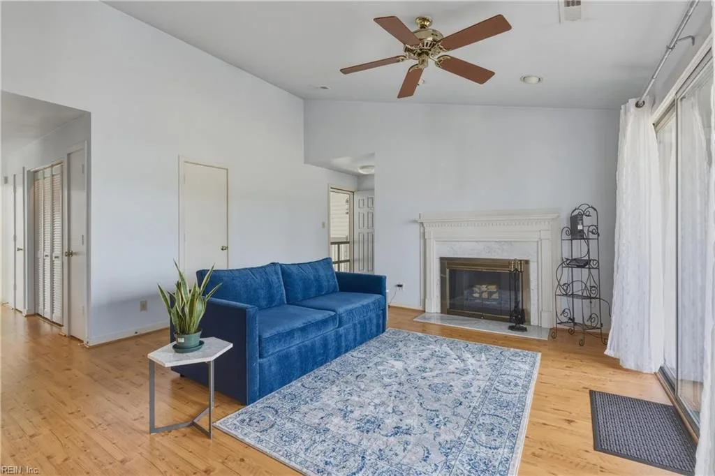 226 Island Cove CT #C, HAMPTON VA 23669 - Photo 3