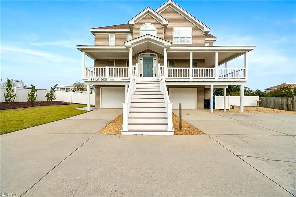3252 Sandpiper RD, VIRGINIA BEACH VA 23456