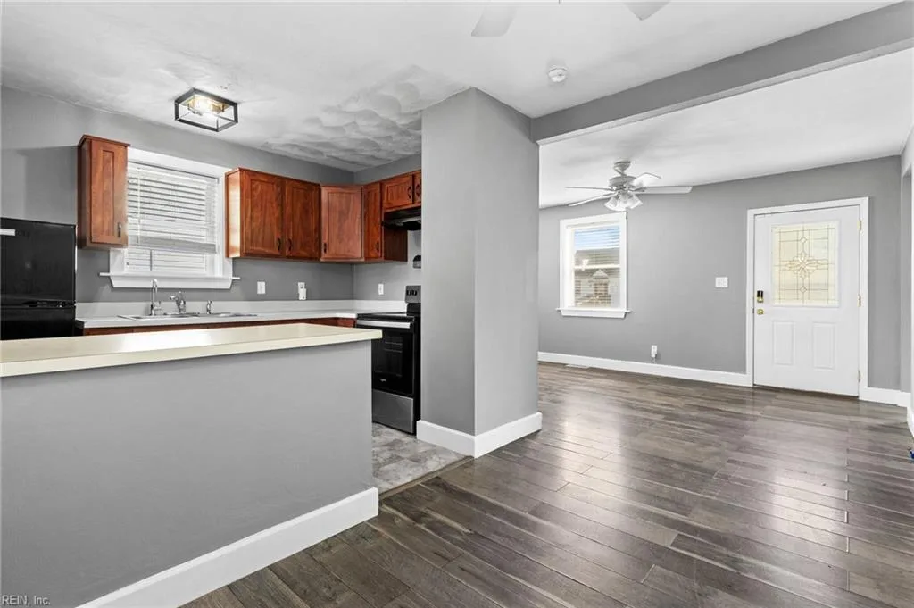 6369 Devonshire RD, NORFOLK VA 23513 - Photo 3