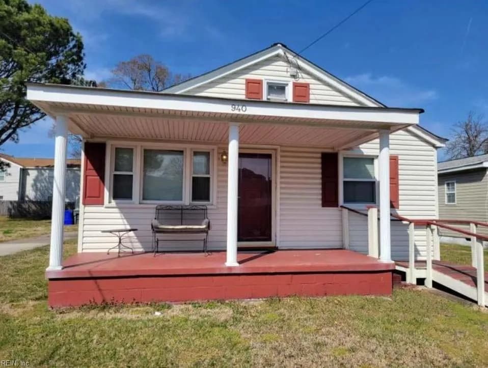 940 Ave H, Norfolk, VA 23513, USA - Main photo