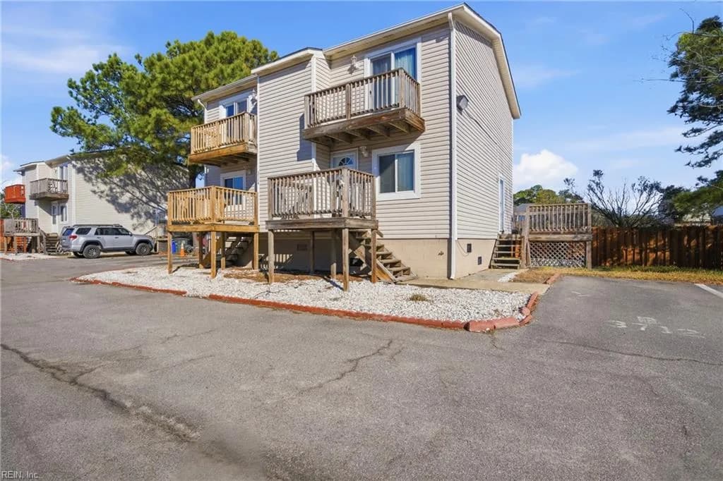 3712 Pretty Lake AVE ##4B, NORFOLK VA 23518 - Photo 5