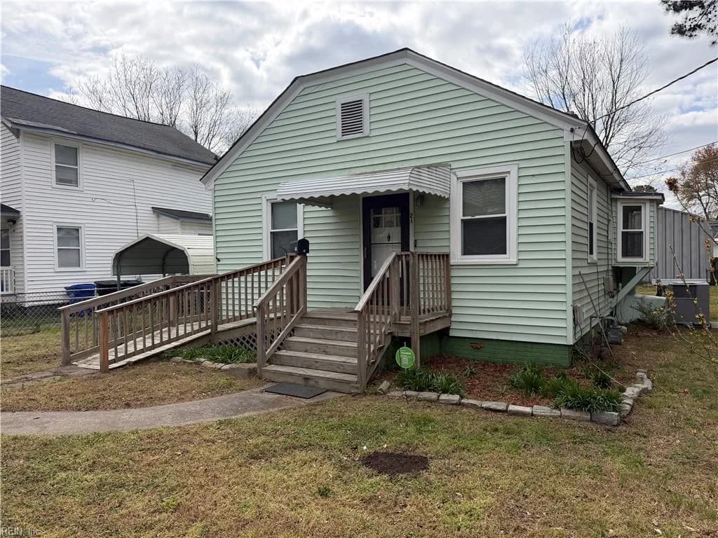 21 Dekalb AVE, PORTSMOUTH VA 23702 - Main photo