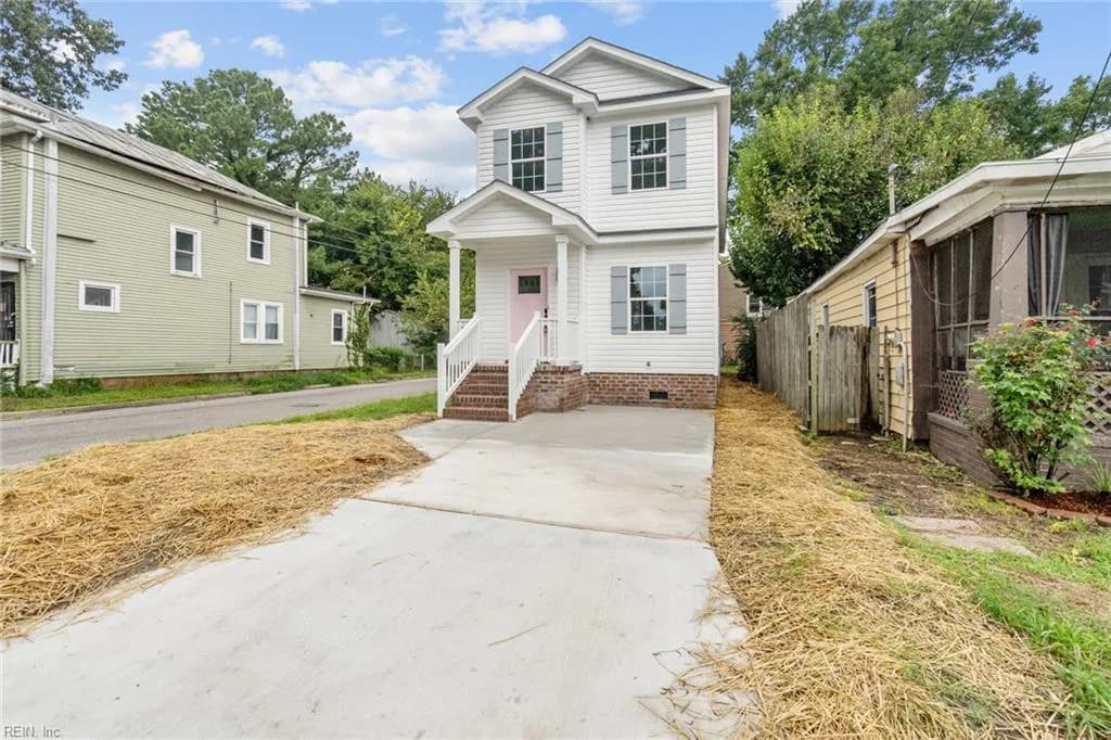2124 Pearl ST, PORTSMOUTH VA 23704 - Photo 2