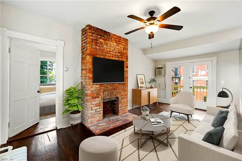 407 Warren CRES #4, NORFOLK VA 23507 - Main photo