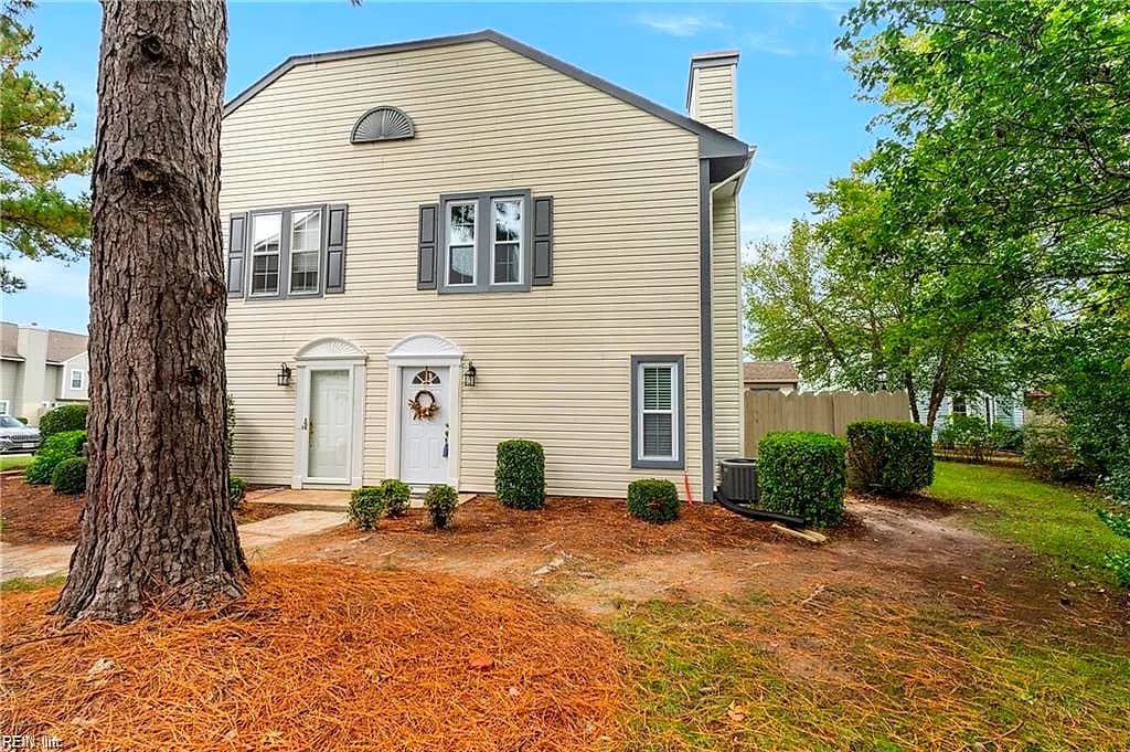 134 Castilian DR, VIRGINIA BEACH VA 23462 - Main photo