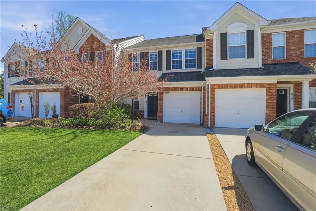 216 Ashton DR, YORKTOWN VA 23690 - Photo 3