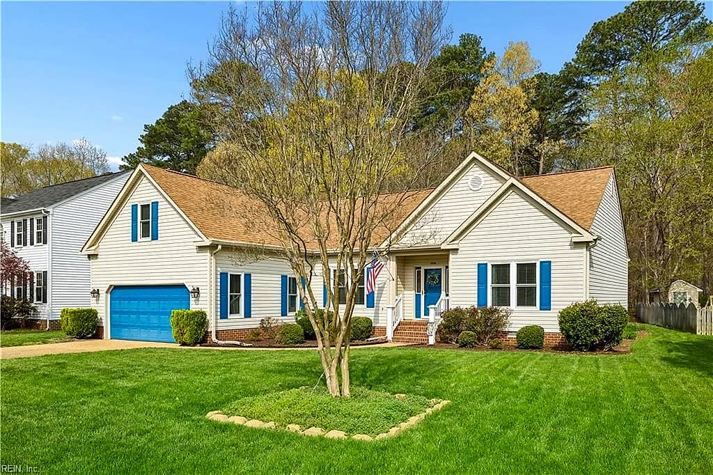 200 Rosetta DR, Yorktown — 4 bed Residential, 2,217 sqft