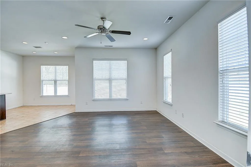 821 STACEY PL, CHESAPEAKE VA 23320 - Photo 5