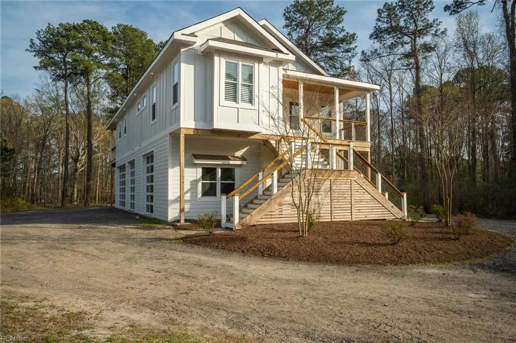 947 Owls Creek LN, VIRGINIABEACH VA 23451 - Main photo