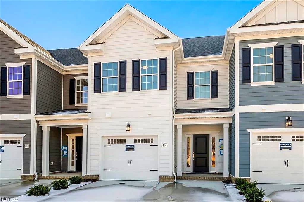 4916 Apricot WAY, CHESAPEAKE VA 23321 - Main photo