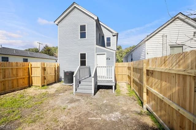 423 Pine AVE, NEWPORTNEWS VA 23607 - Photo 4