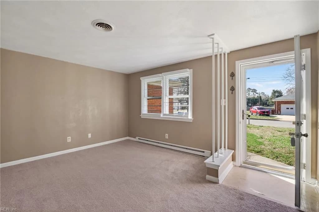 500 Greenway DR, CHESAPEAKE VA 23322 - Photo 5