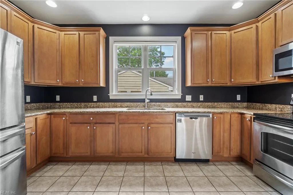 407 Pennsylvania AVE, NORFOLK VA 23508 - Photo 5