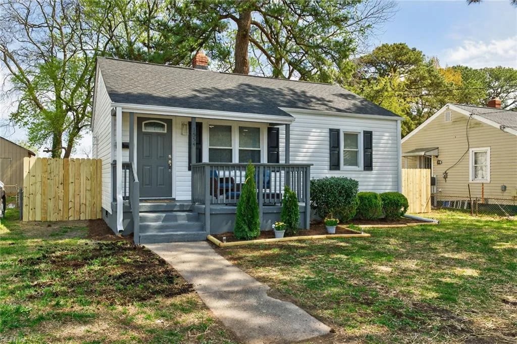 1554 N King ST, Hampton — 2 bed Residential, 720 sqft