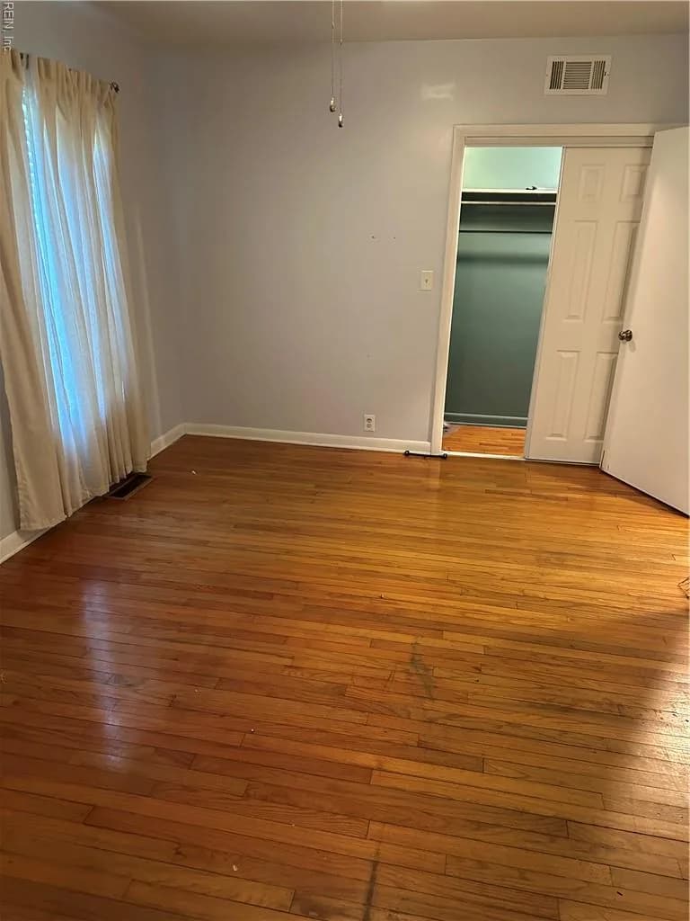 89 Snug Harbor DR, HAMPTON VA 23661 - Photo 3