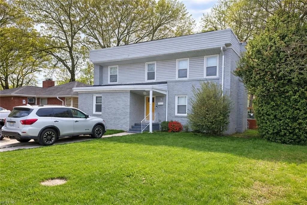 9 Suburban Pkwy NONE, Hampton — 4 bed Residential, 2,308 sqft
