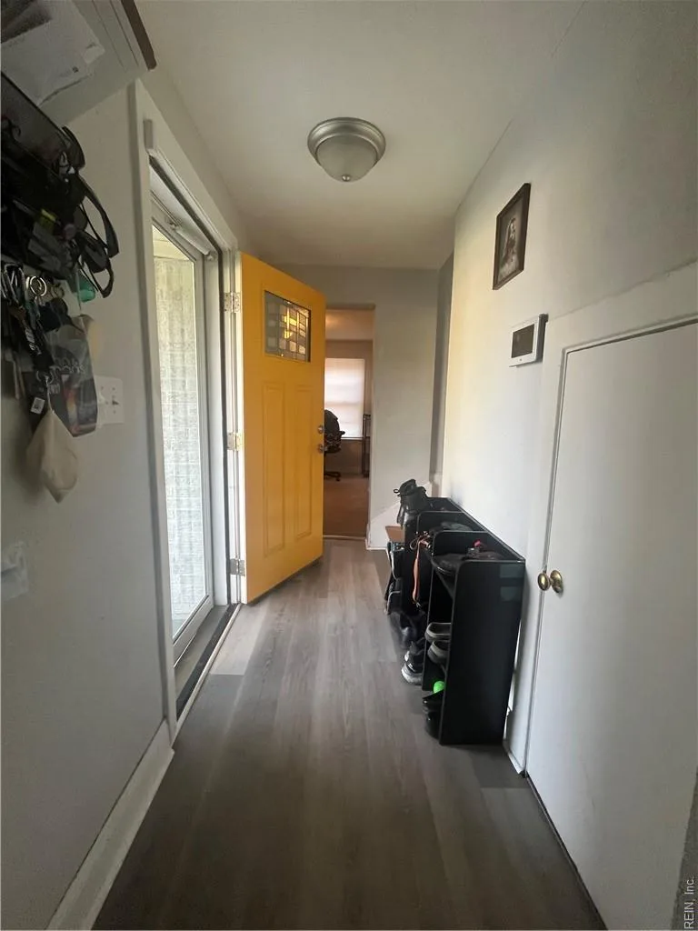 9 Suburban Pkwy, Hampton, VA 23661, USA - Photo 3