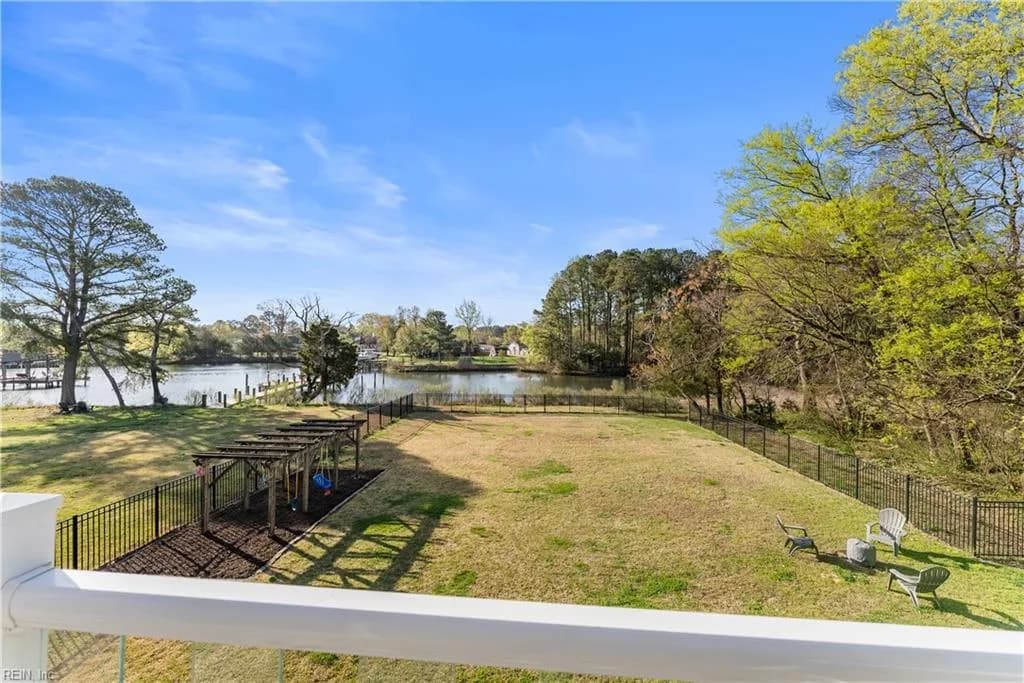 44 River RD, POQUOSON VA 23662 - Photo 3