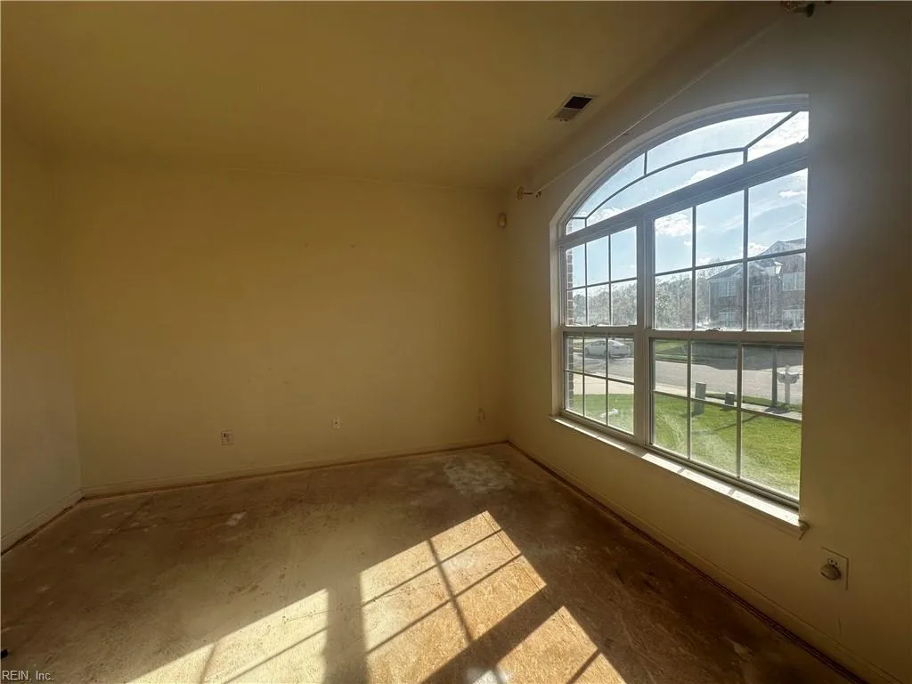 2908 Chambers DR, VIRGINIABEACH VA 23456 - Photo 5
