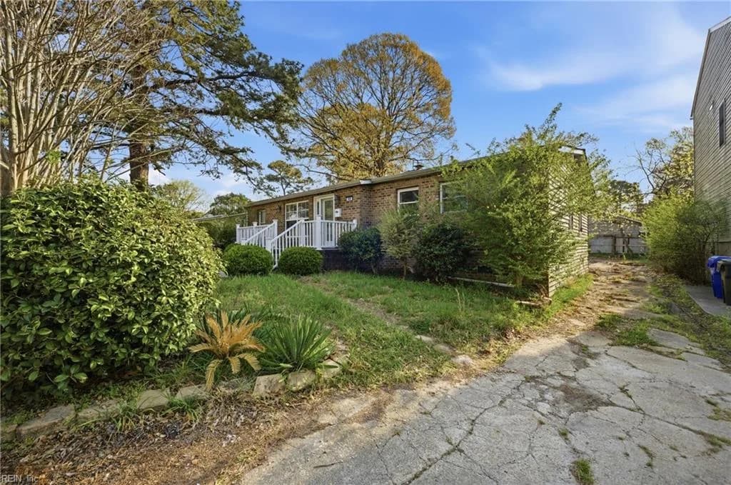 808 Pine Harbor DR, NORFOLK VA 23502 - Photo 4
