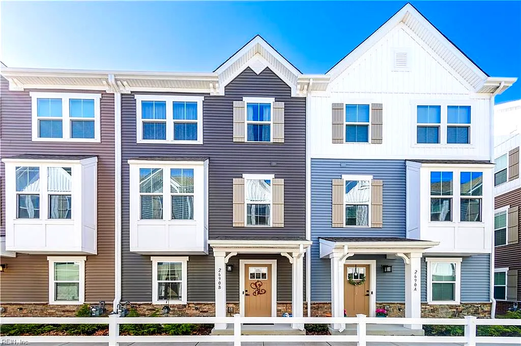 2690 Azalea Garden RD #B, Norfolk — 3 bed Residential, 1,792 sqft