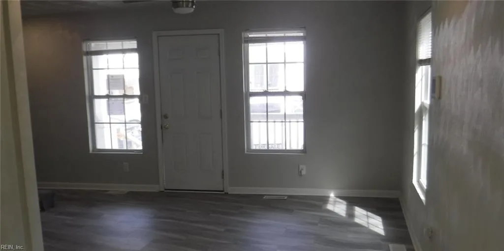 74 Hobson ST, PORTSMOUTH VA 23704 - Photo 4
