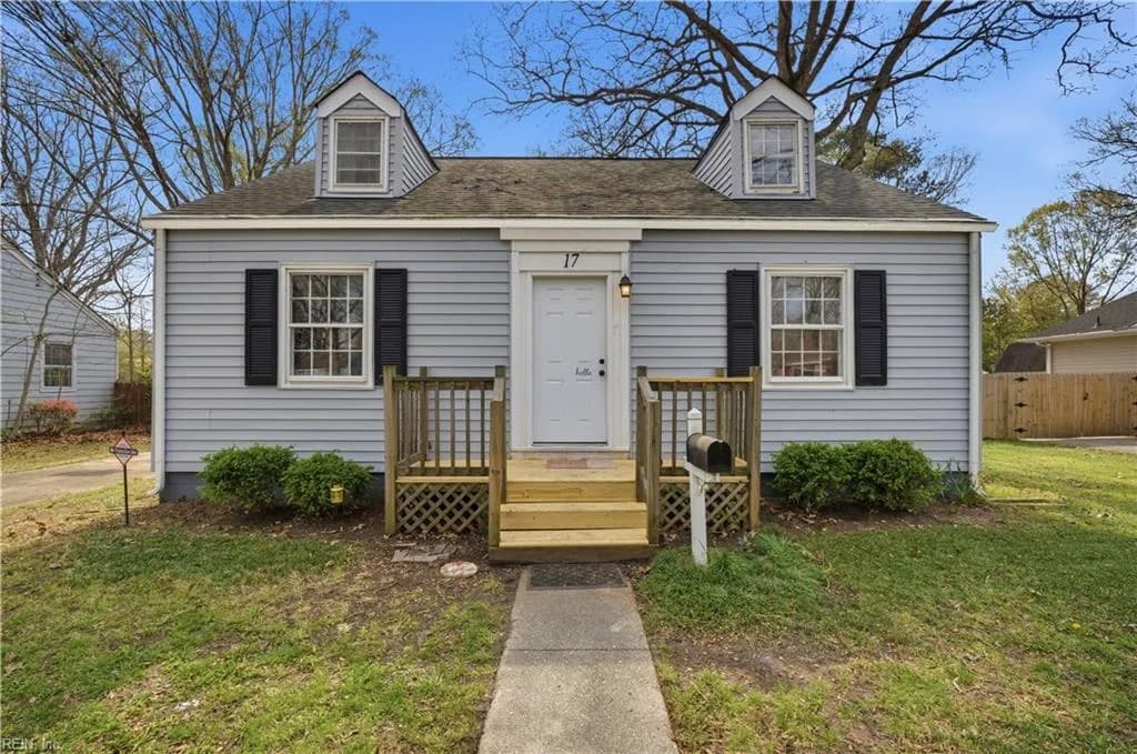 17 Green Oaks RD, NEWPORTNEWS VA 23601 - Photo 2