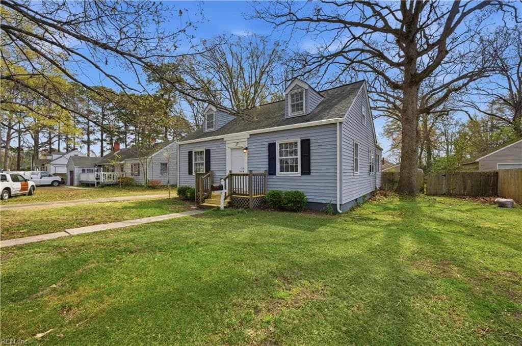 17 Green Oaks RD, NEWPORTNEWS VA 23601 - Photo 4