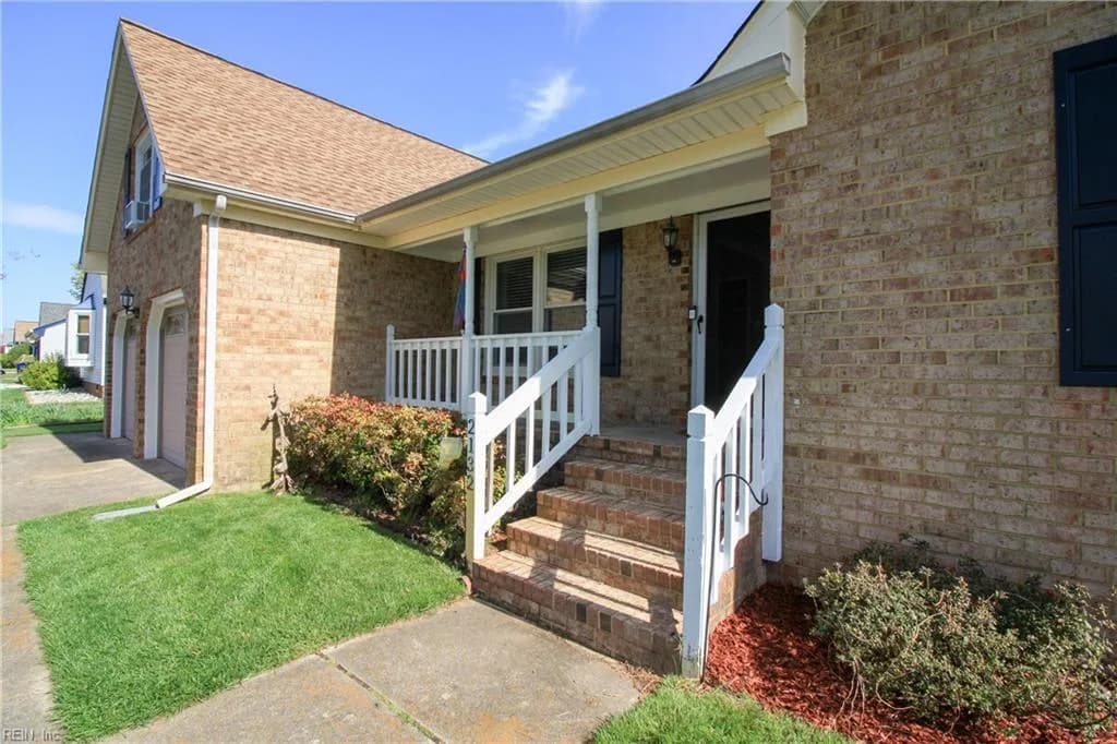 2132 Teasdale DR, VIRGINIABEACH VA 23454 - Photo 4