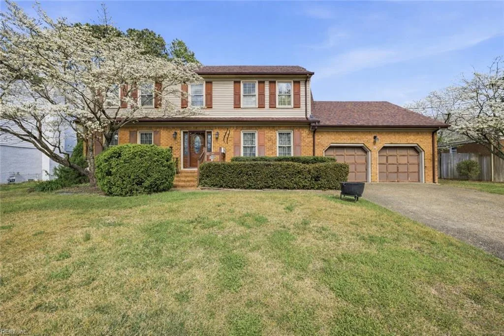1328 Five Forks RD, Virginia Beach — 5 bed Residential, 2,888 sqft