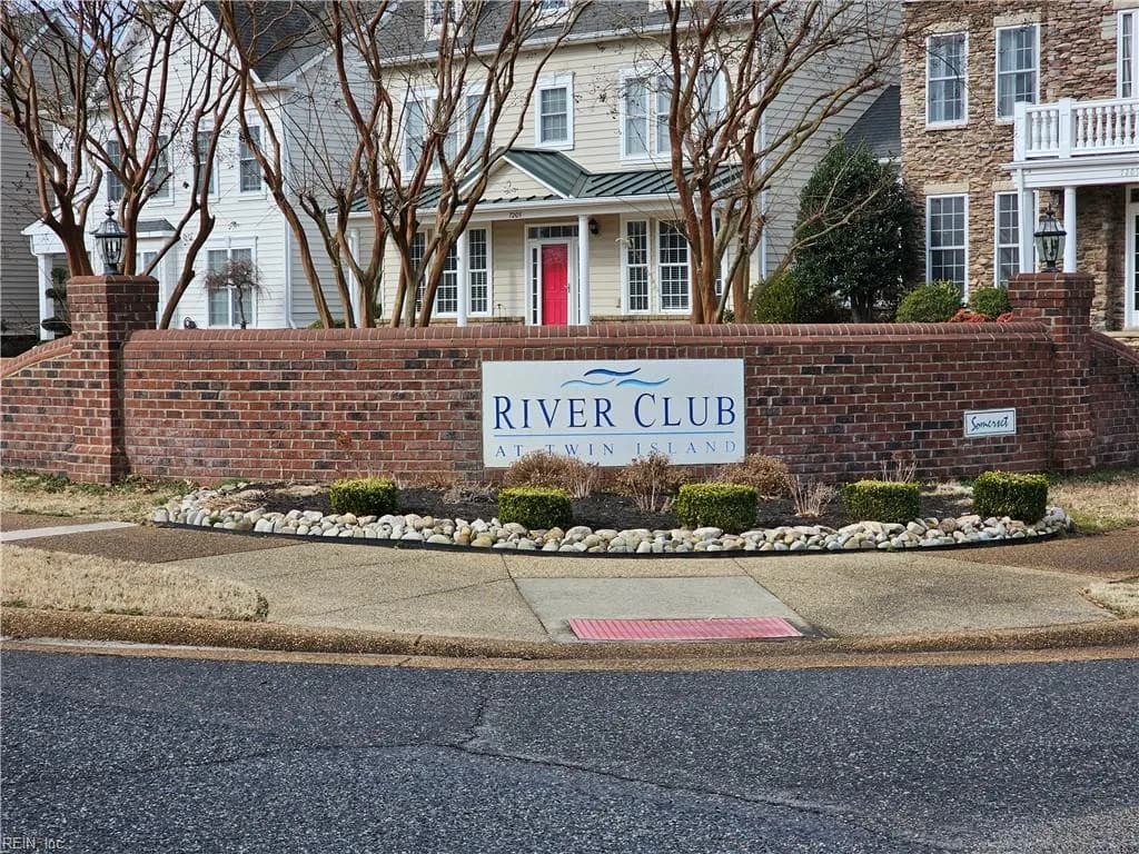 2391 River Club WAY, HAYES VA 23072 - Photo 3