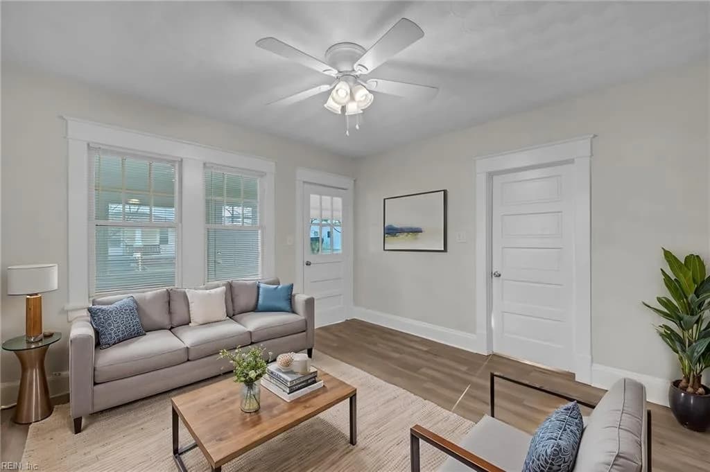 915 Mckinley AVE, CHESAPEAKE VA 23324 - Photo 5