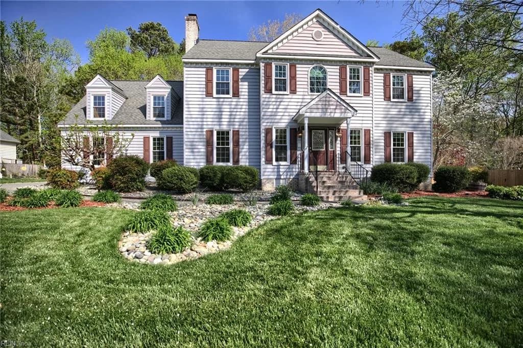 111 Manassas LOOP, YORKTOWN VA 23693 - Photo 2