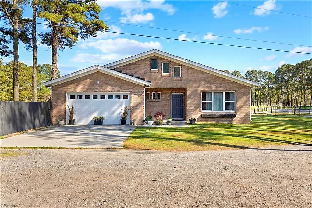 1624 N Muddy Creek RD, VIRGINIA BEACH VA 23456 - Main photo