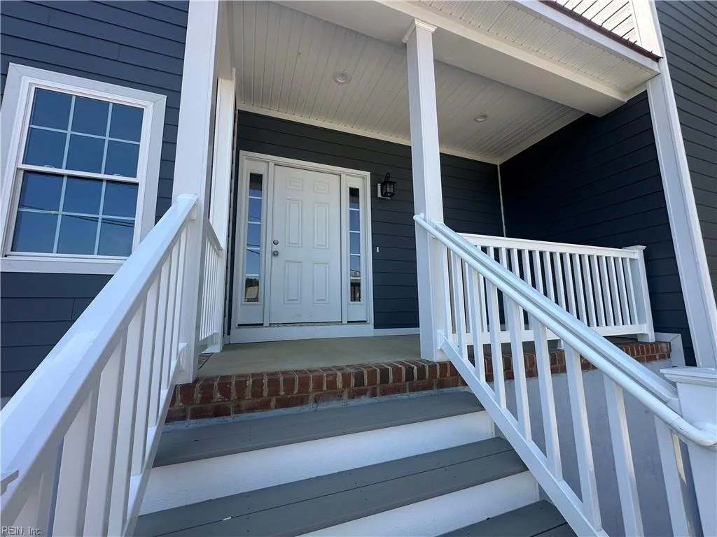 207 Hall RD, HAMPTON VA 23664 - Photo 3