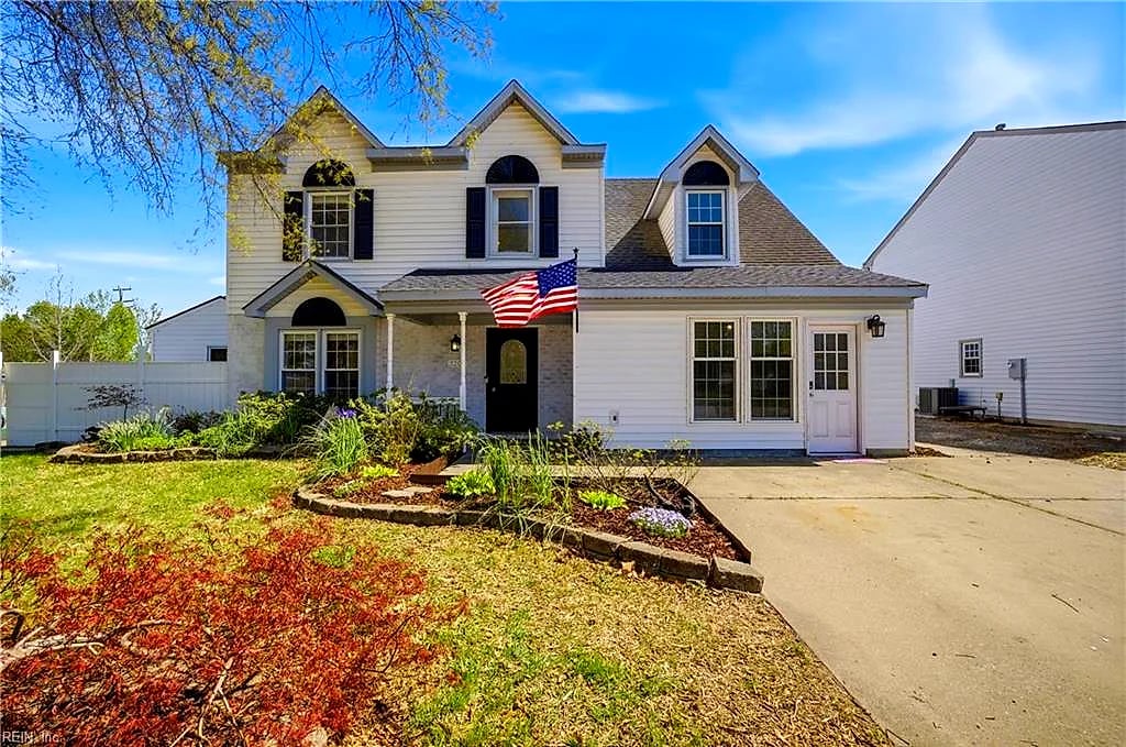 3201 Barberry LN, Virginia Beach — 4 bed Residential, 2,403 sqft