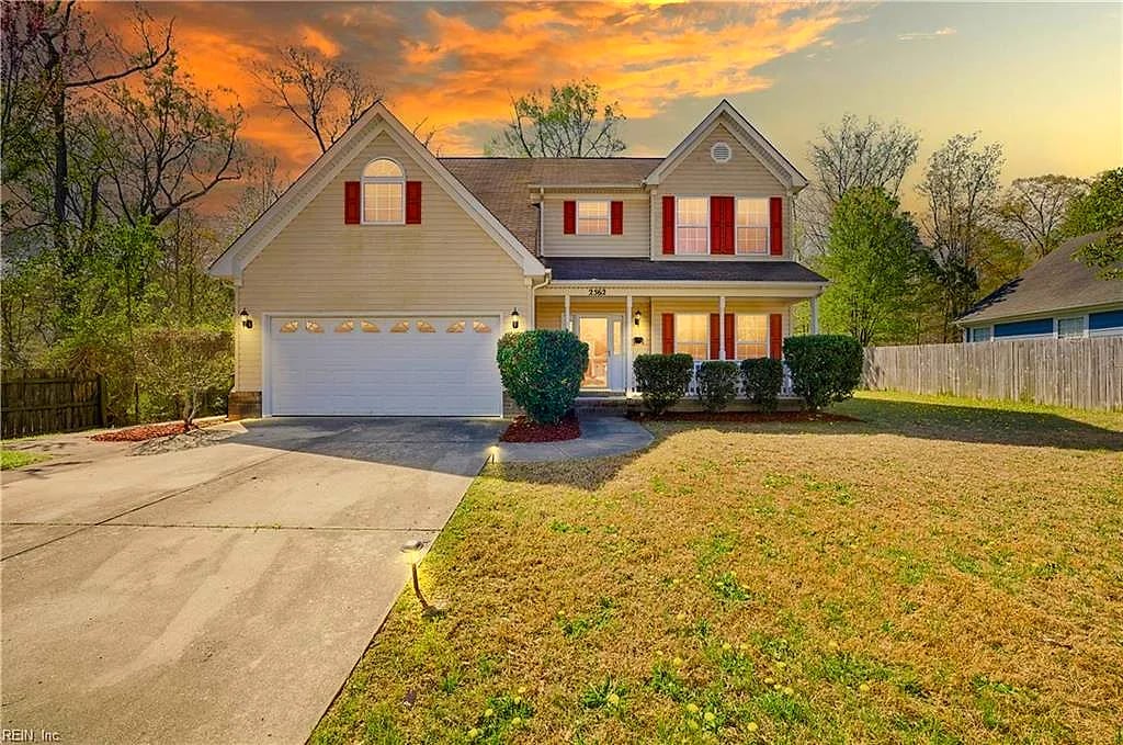 2562 Golden Maple DR, Suffolk — 4 bed Residential, 2,350 sqft