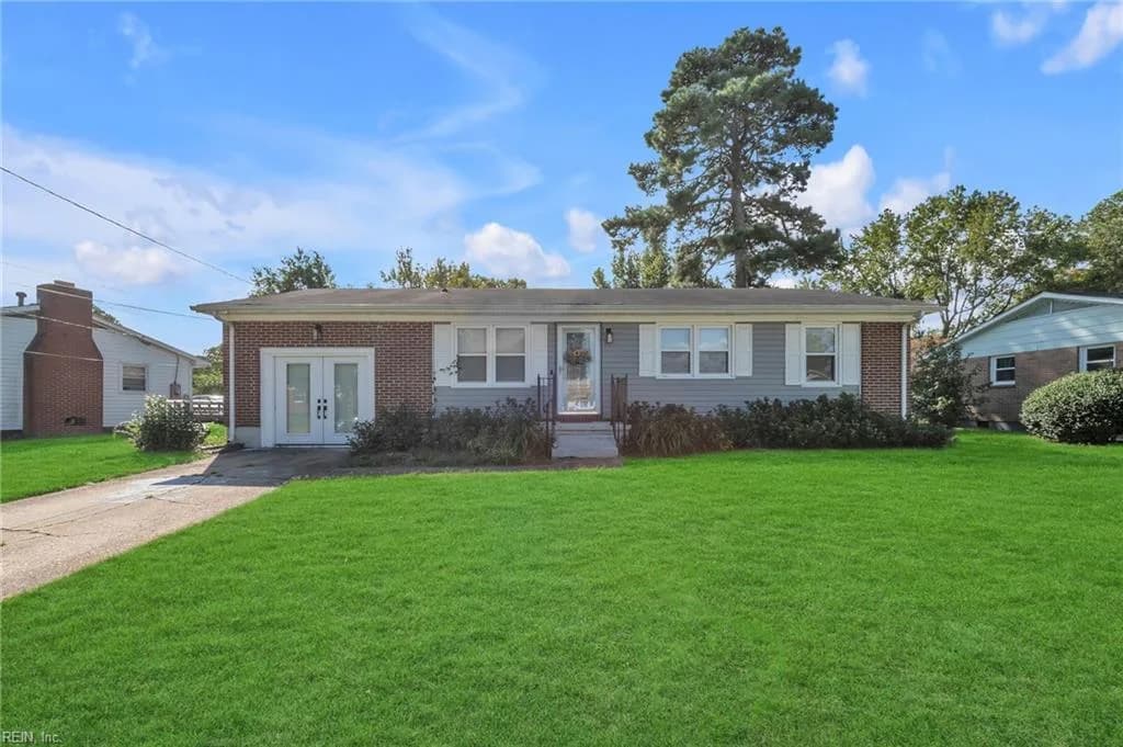 1103 Warfield DR, PORTSMOUTH VA 23701 - Photo 3