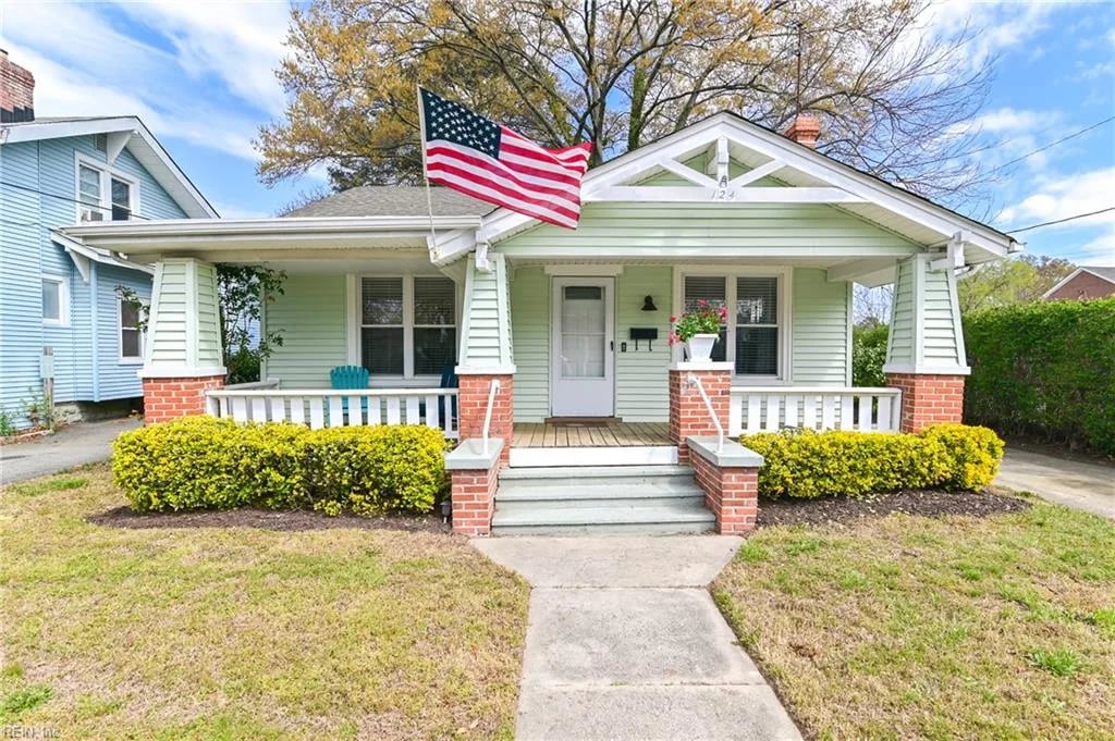 124 E Lorengo AVE, Norfolk — 3 bed Residential, 980 sqft