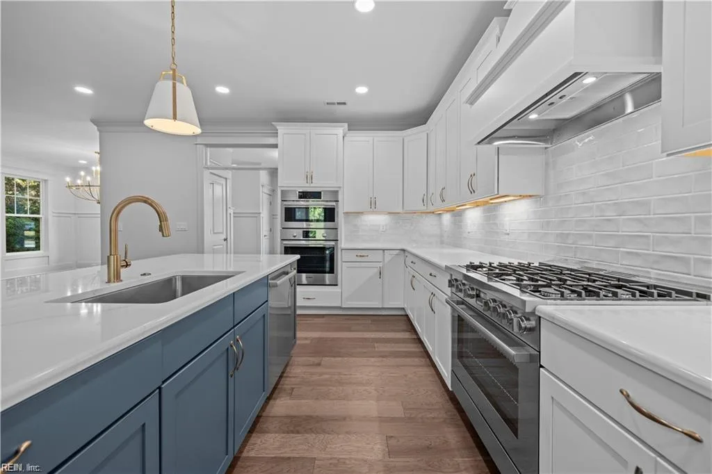 1429 Franklin DR, Virginia Beach — 5 bed Residential, 3,726 sqft