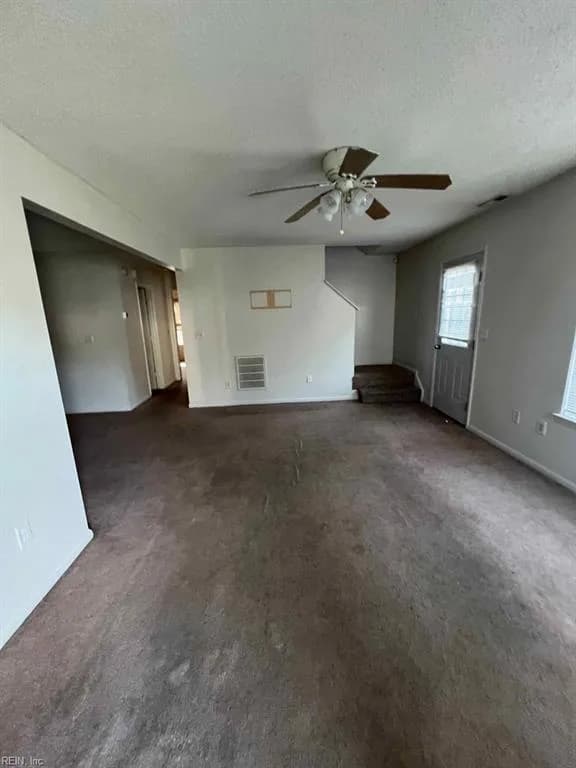 540 Michael Irvin DR, NEWPORTNEWS VA 23602 - Photo 3