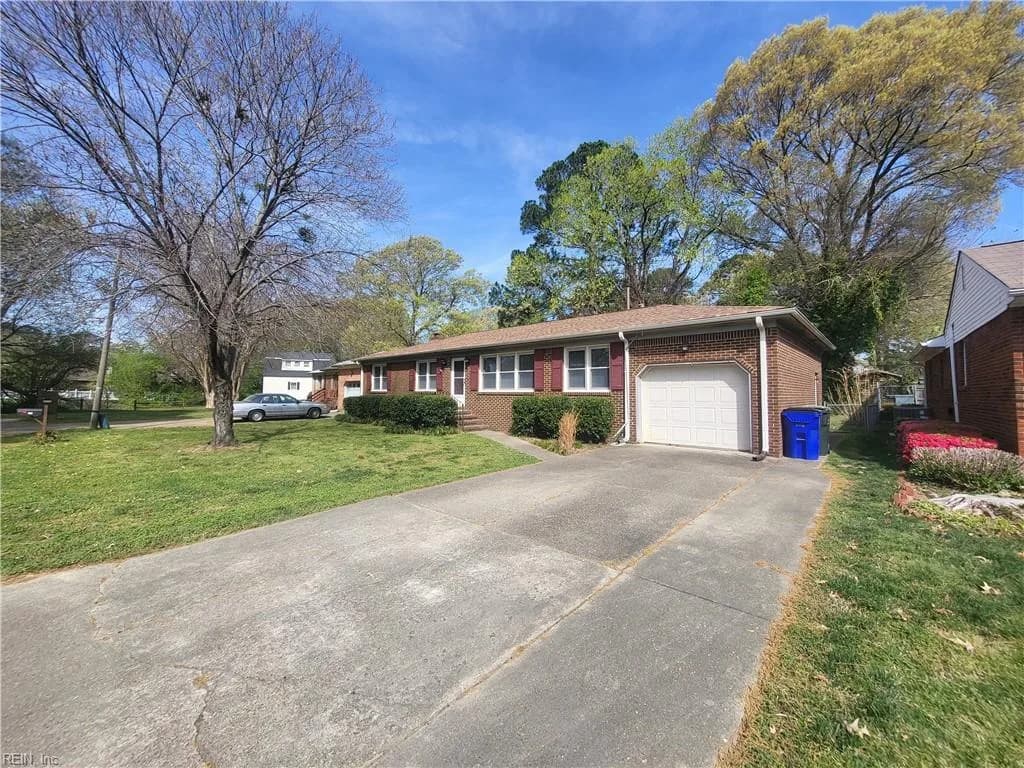 6114 Lyndhurst AVE, NORFOLK VA 23502 - Main photo