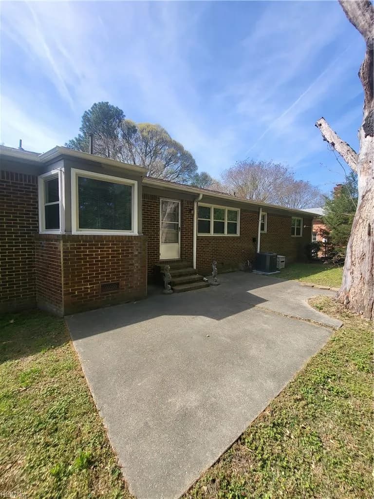 6114 Lyndhurst AVE, NORFOLK VA 23502 - Photo 5