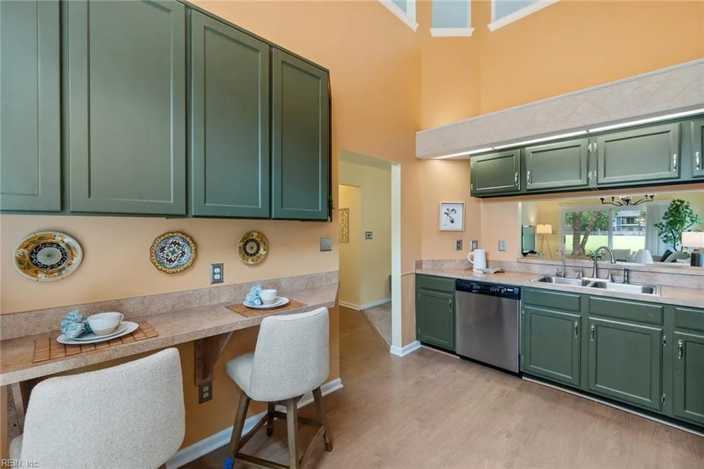 1309 Fairways LKT #B, CHESAPEAKE VA 23320 - Photo 5