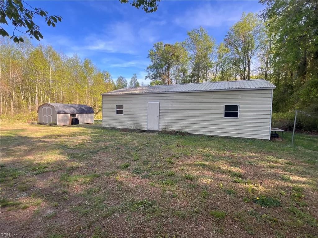 36210 Owens Grove RD, WAVERLY VA 23890 - Photo 4